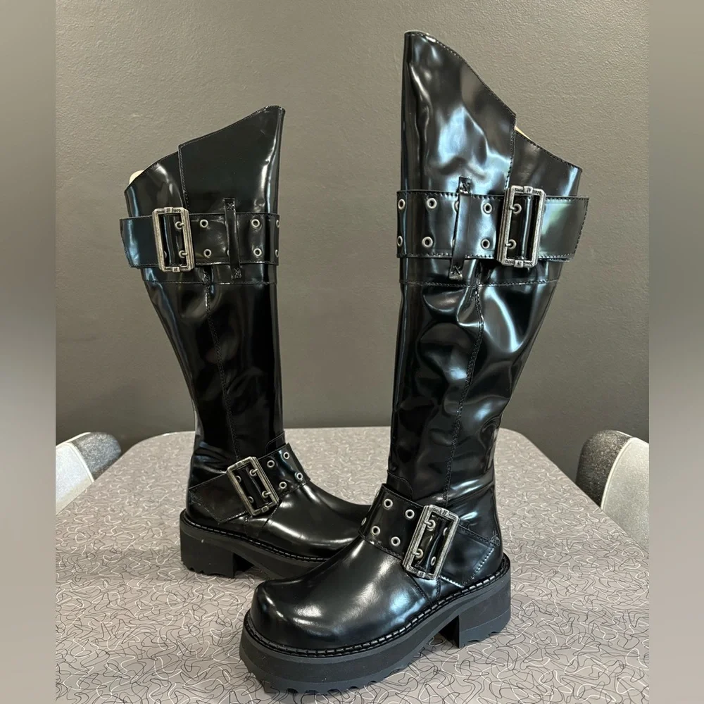 John Fluevog MAXI Tall Boot Size 7 New in Box - Picture 1 of 10
